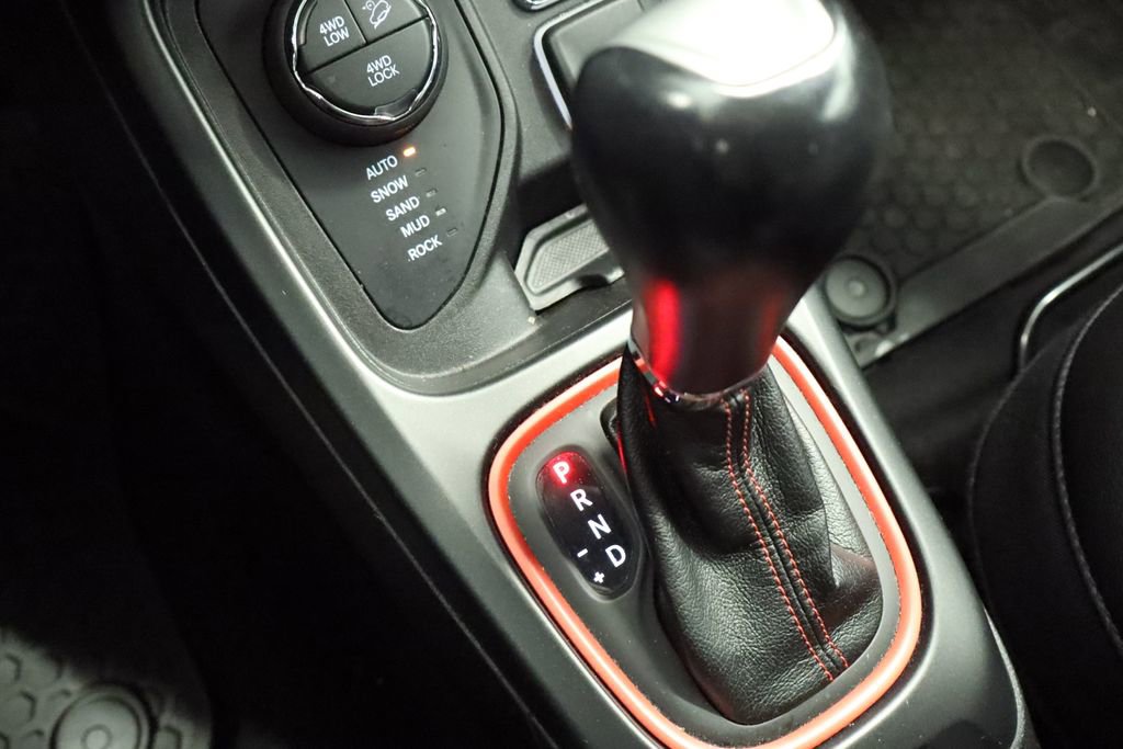 Certified 2018 Jeep Compass Trailhawk w/ Leather Interior Group image 41