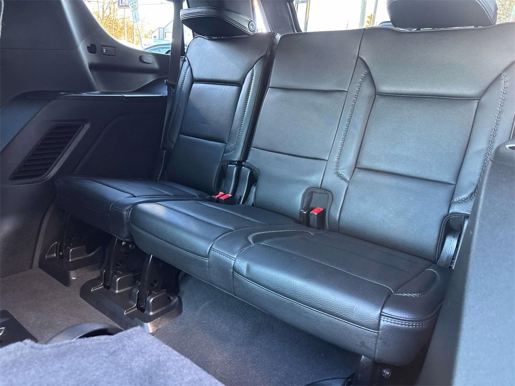 Used 2024 GMC Yukon Denali w/ Denali Reserve Package image 19