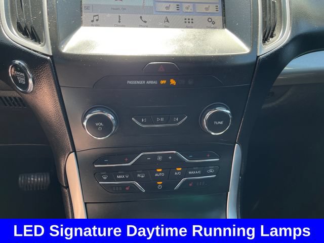Used 2019 Ford Edge SEL w/ Equipment Group 201A AWD/4WD image 18