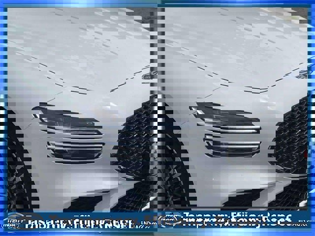 Used 2025 Genesis G70 2.5T w/ Sport Prestige Package image 9