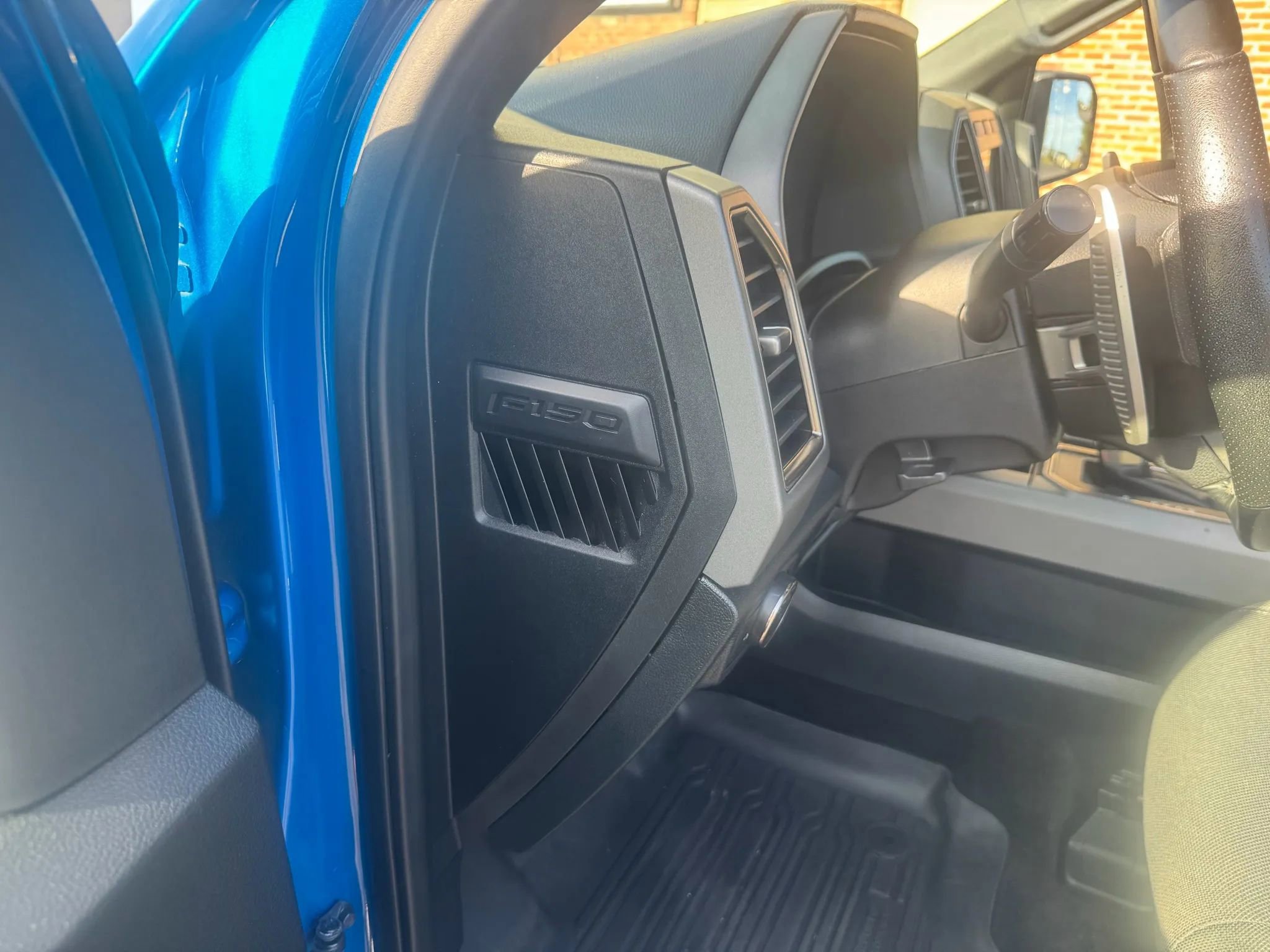 Used 2020 Ford F150 Raptor image 28