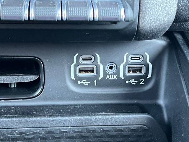 Used 2023 RAM 1500 Big Horn image 32