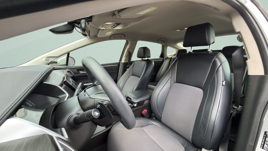 Used 2020 Honda Clarity Plug-In Hybrid image 23