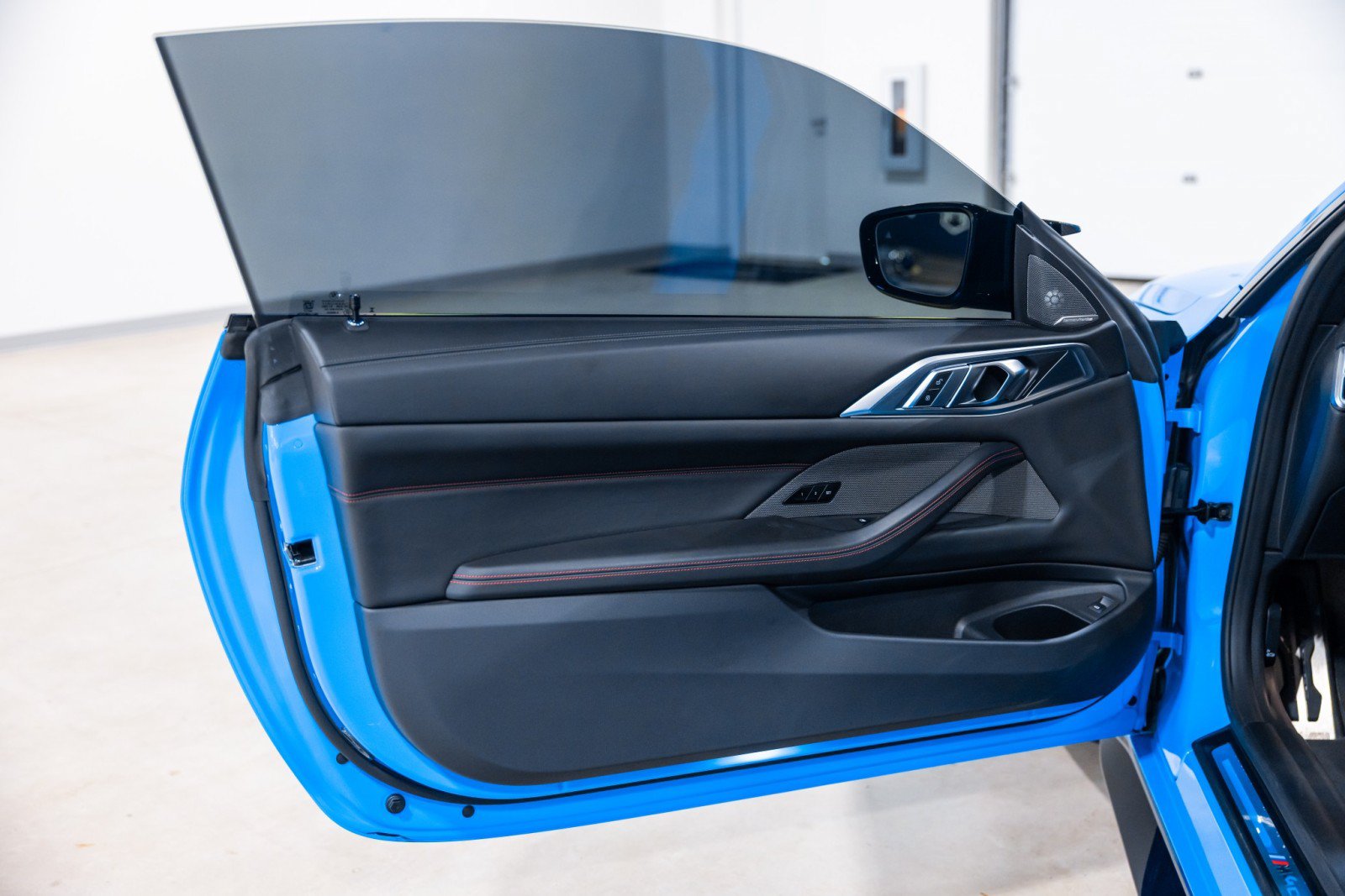 Used 2025 BMW M4 CS AWD/4WD image 32
