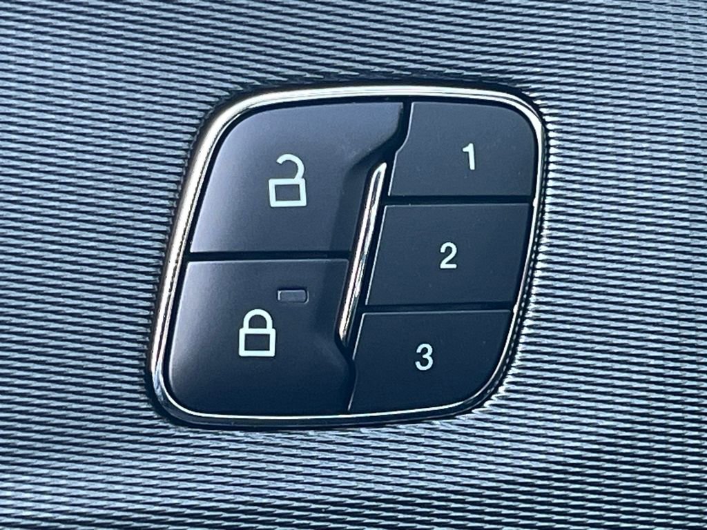 New 2026 Ford Explorer ST image 31