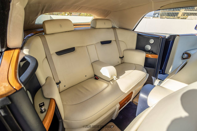 Used 2010 Rolls-Royce Phantom Drophead Coupe RWD image 77