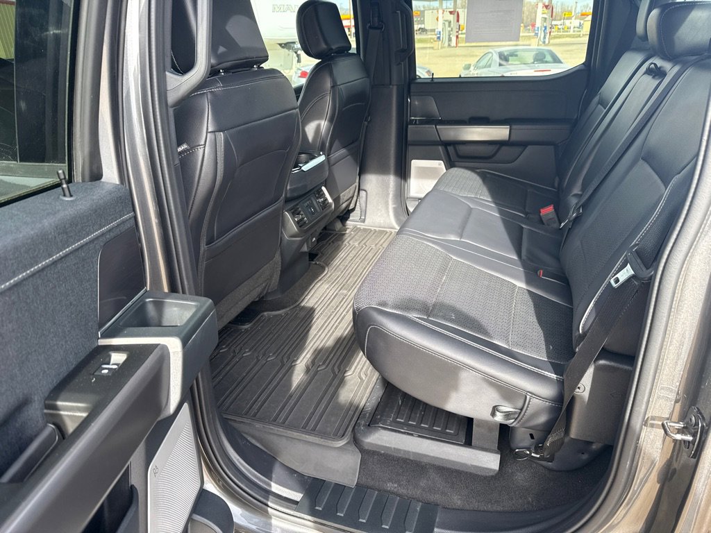 Used 2025 Ford F150 Lariat w/ Equipment Group 502A High image 18