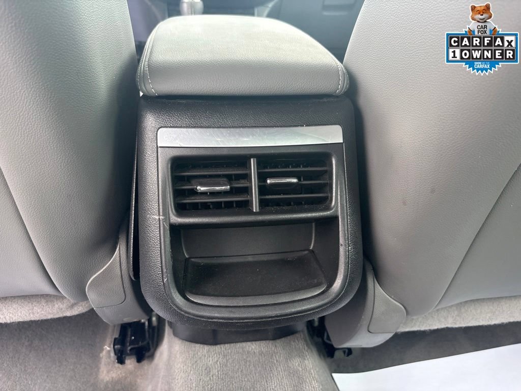 Used 2015 Chevrolet Impala LT w/ Convenience Package FWD image 30