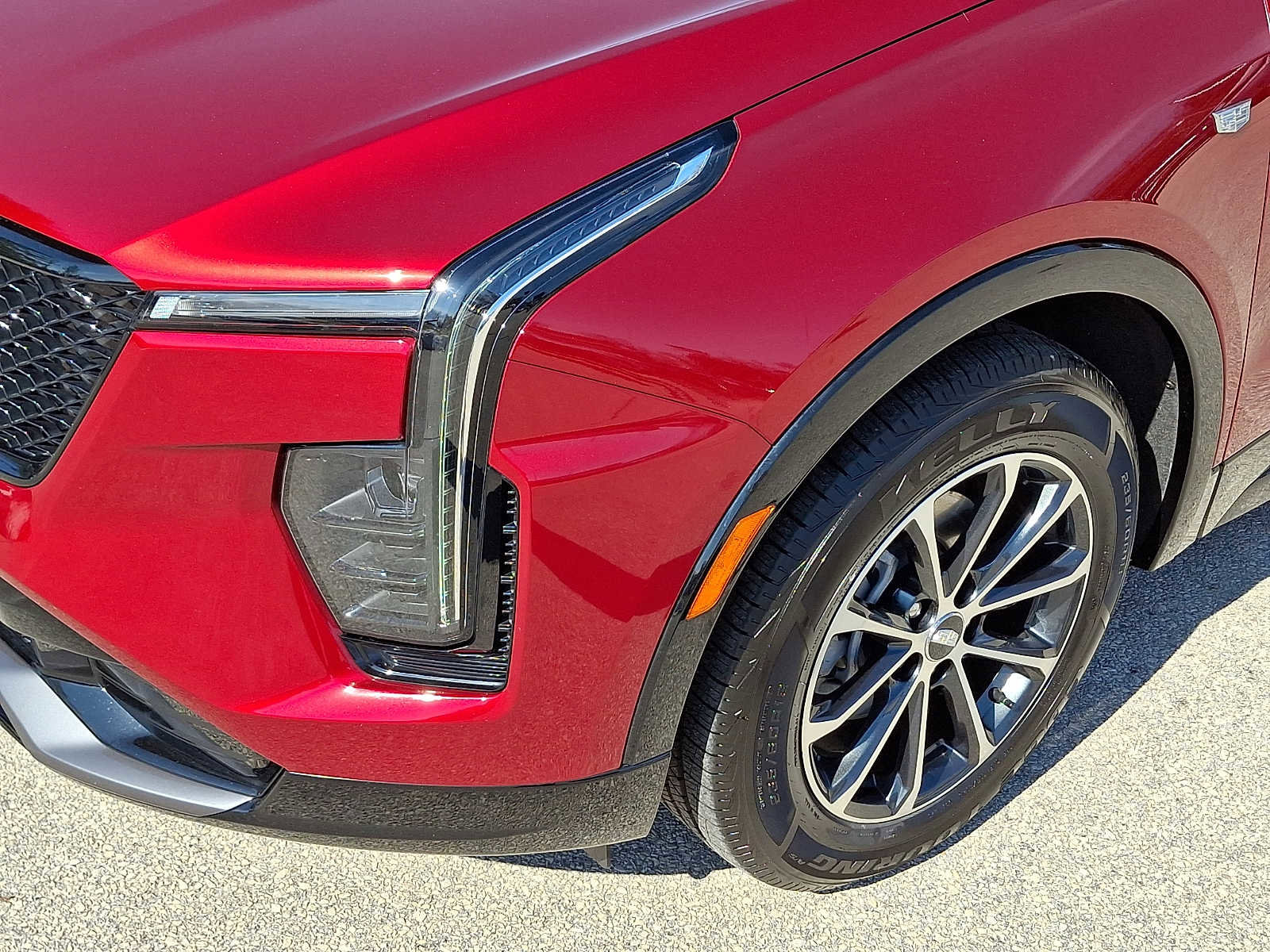 Certified 2025 Cadillac XT4 Sport image 11