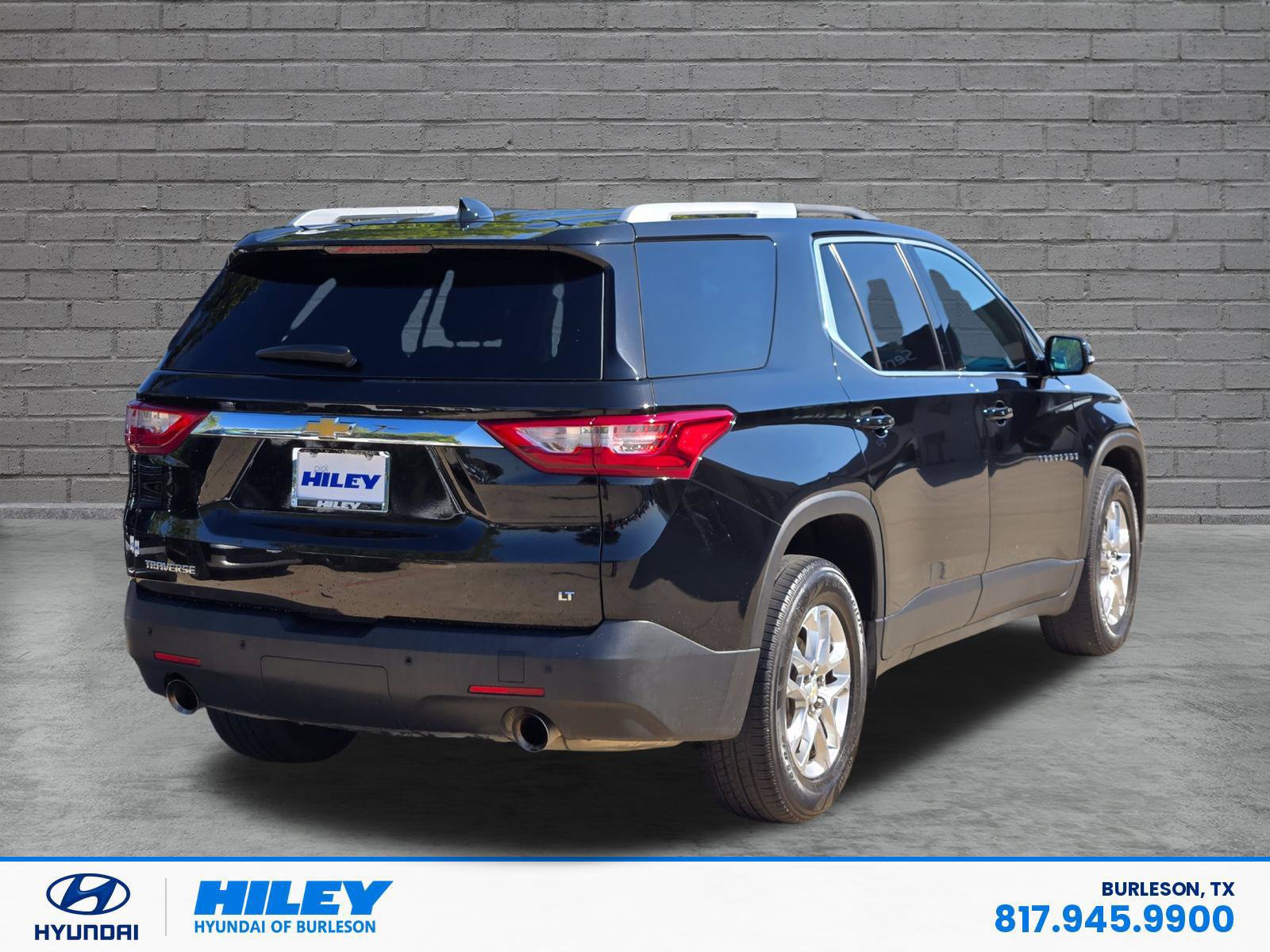 Used 2018 Chevrolet Traverse LT FWD image 4