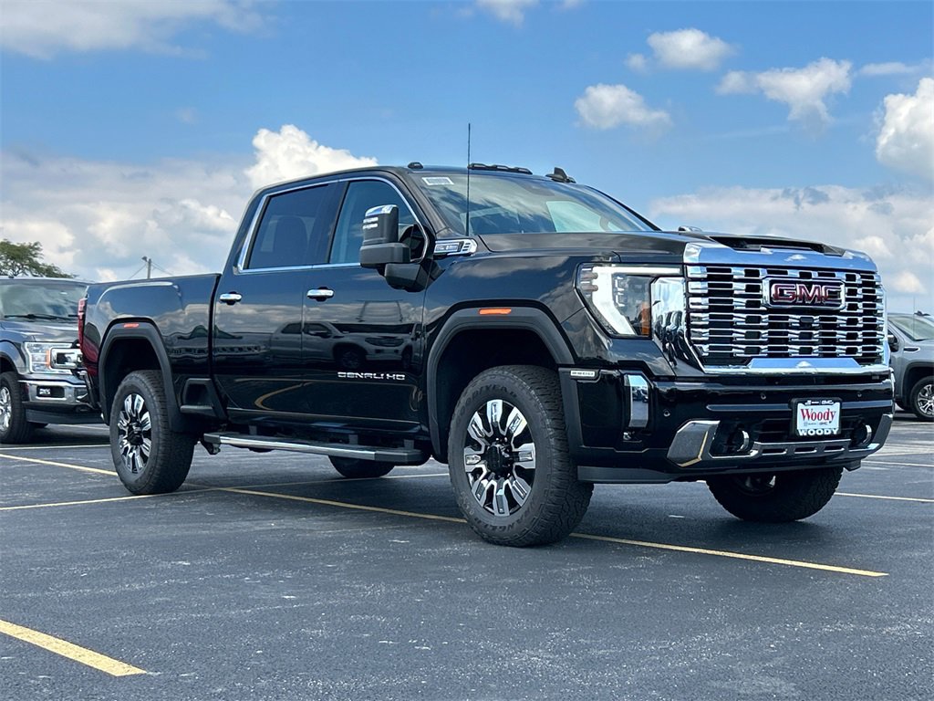 New 2026 GMC Sierra 2500 Denali w/ Denali Reserve Package video 2