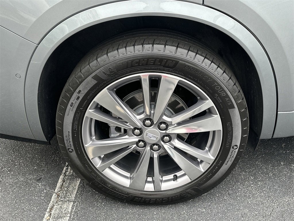 Used 2023 Cadillac XT6 Premium Luxury w/ Technology Package image 17