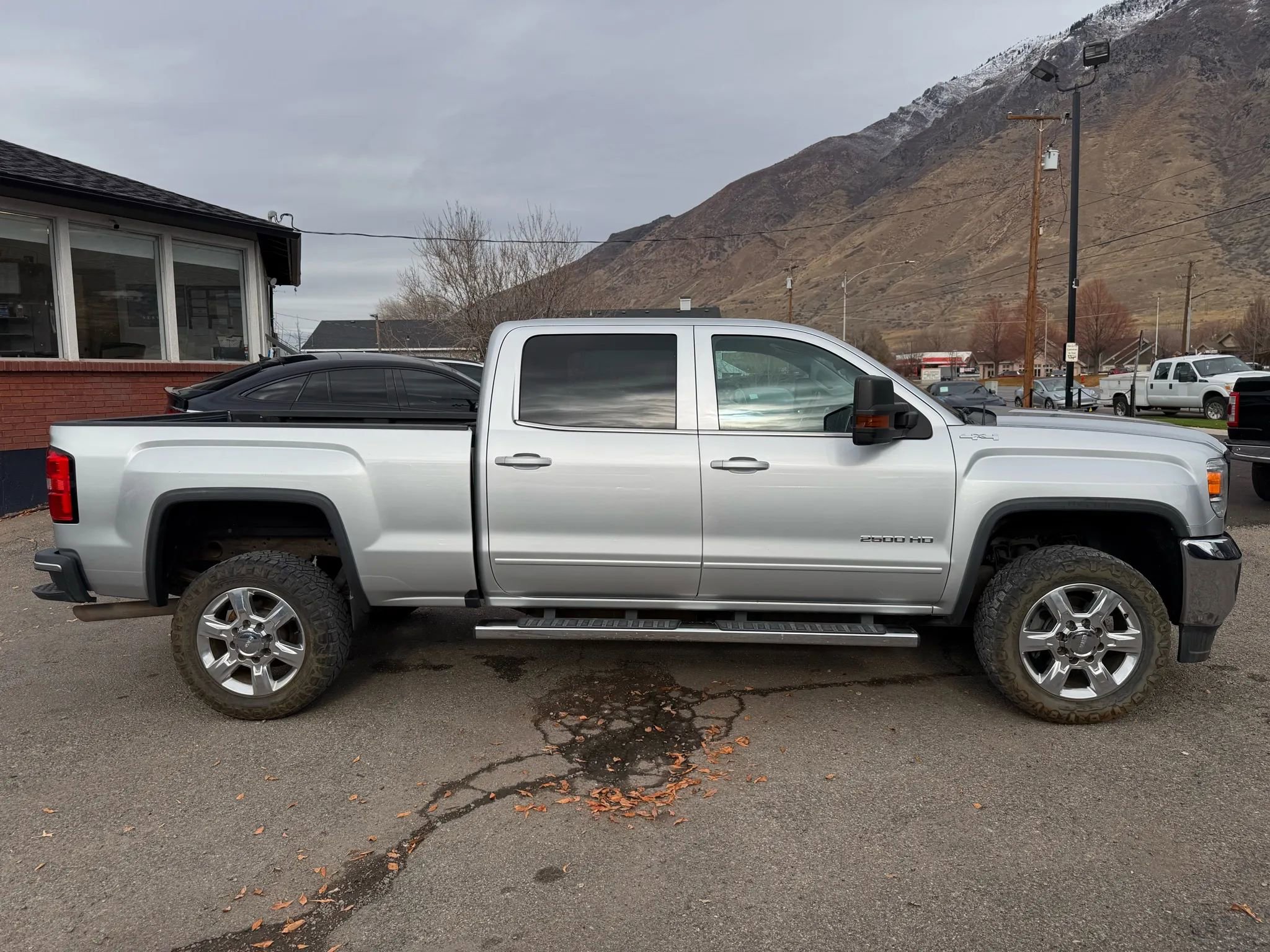 Used 2017 GMC Sierra 2500 SLE image 40