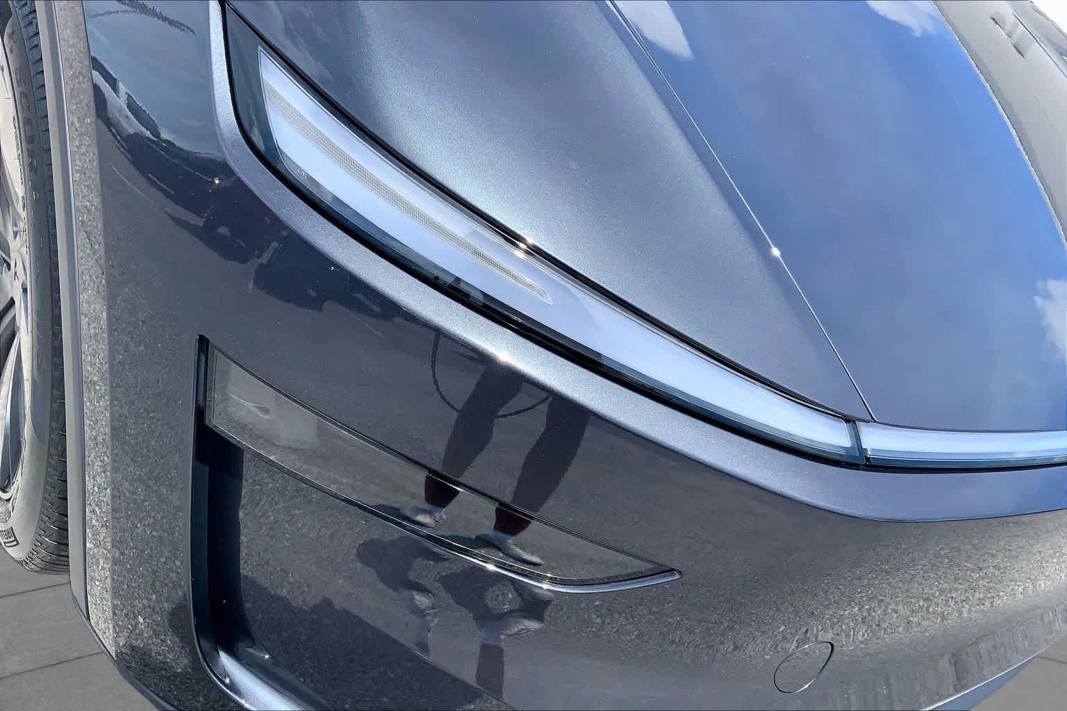 Used 2026 Tesla Model Y 2WD image 26