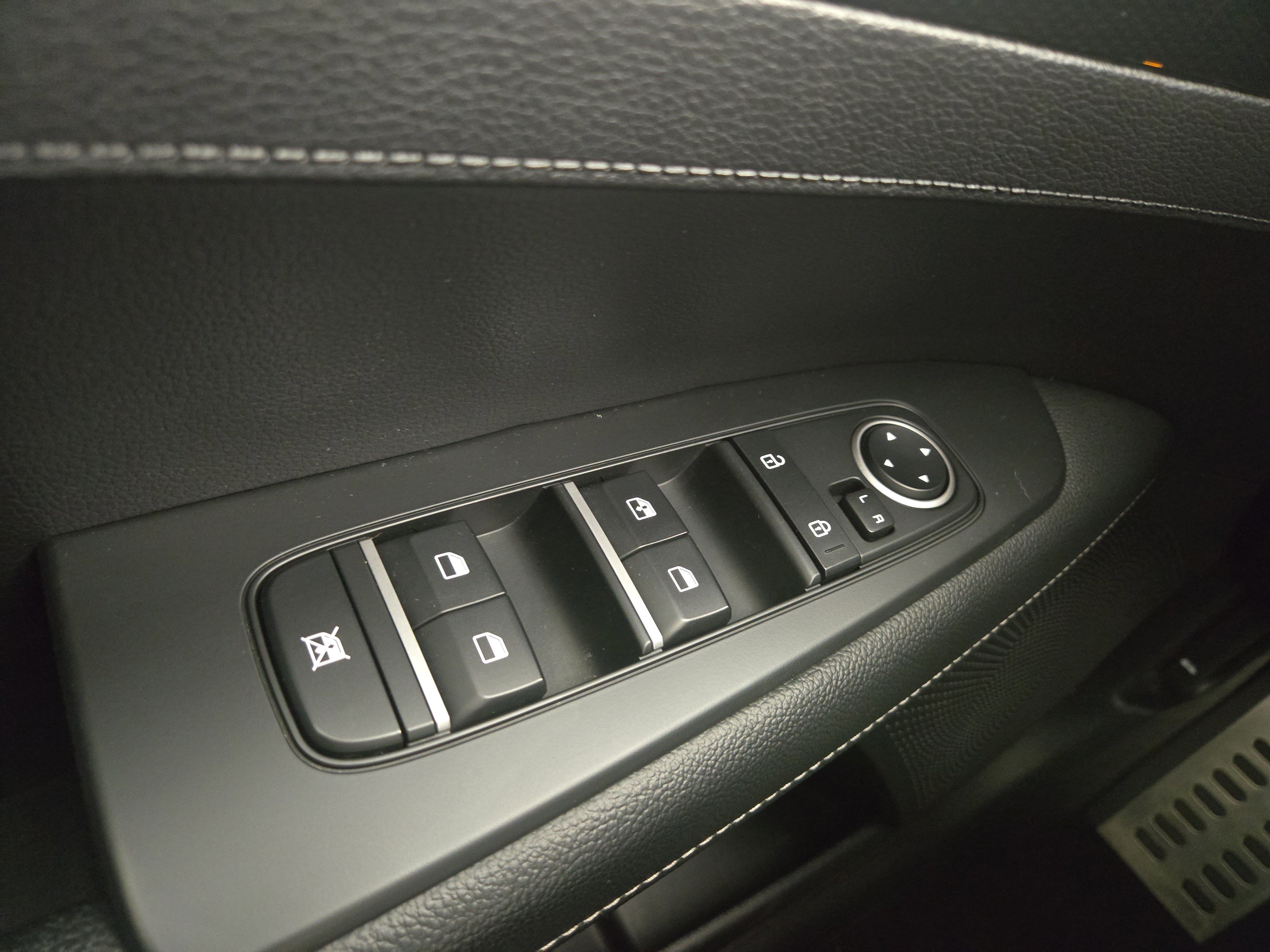 Used 2022 Kia Forte GT-Line w/ GT-Line Premium Package image 31