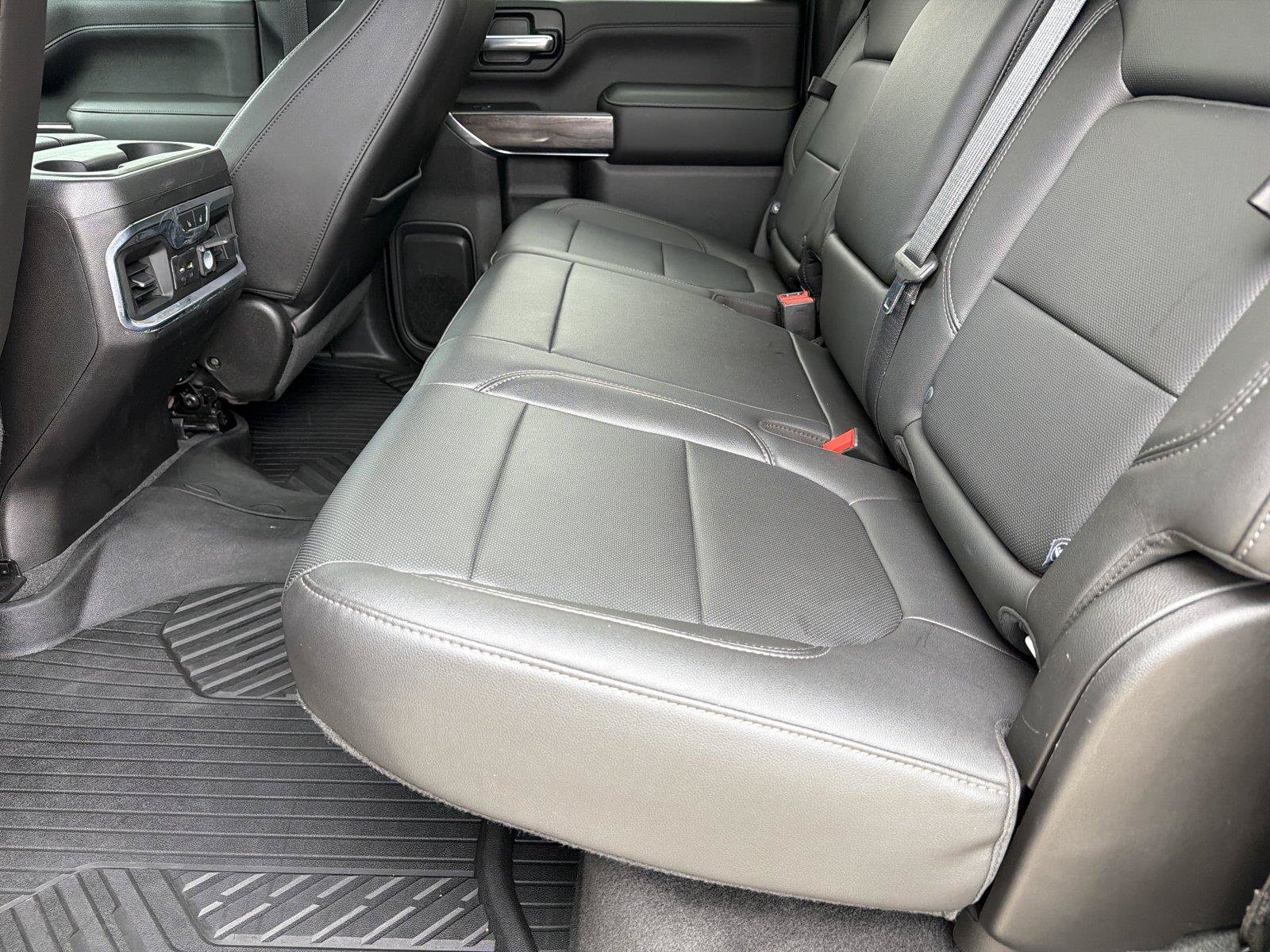Used 2020 Chevrolet Silverado 2500 LTZ w/ LTZ Premium Package AWD/4WD image 18