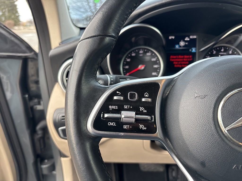 Used 2021 Mercedes-Benz GLC 300 image 18