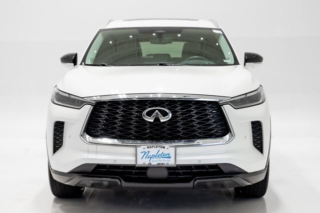 Used 2023 INFINITI QX60 Luxe w/ Vision Package AWD/4WD image 4