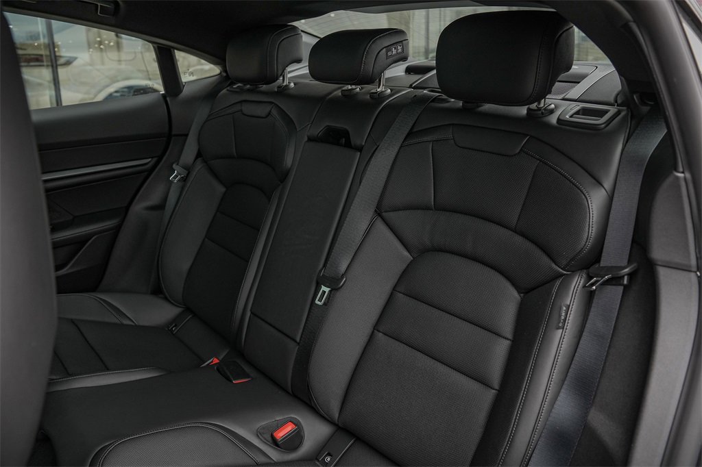 Used 2025 Porsche Taycan 4S image 25