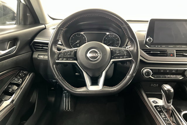 Used 2023 Nissan Altima 2.5 SR image 12