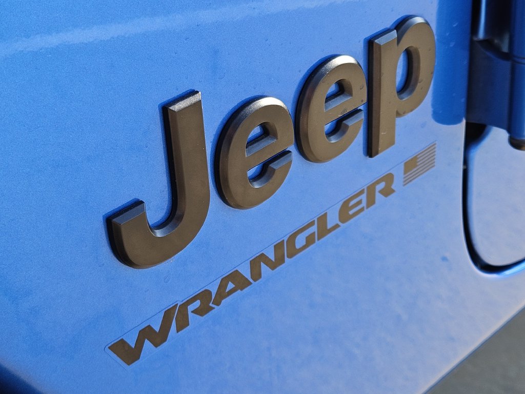 Used 2024 Jeep Wrangler Unlimited Sport AWD/4WD image 11
