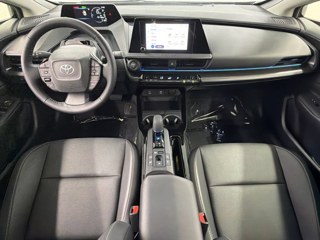 Certified 2026 Toyota Prius Plug-In Hybrid FWD image 37