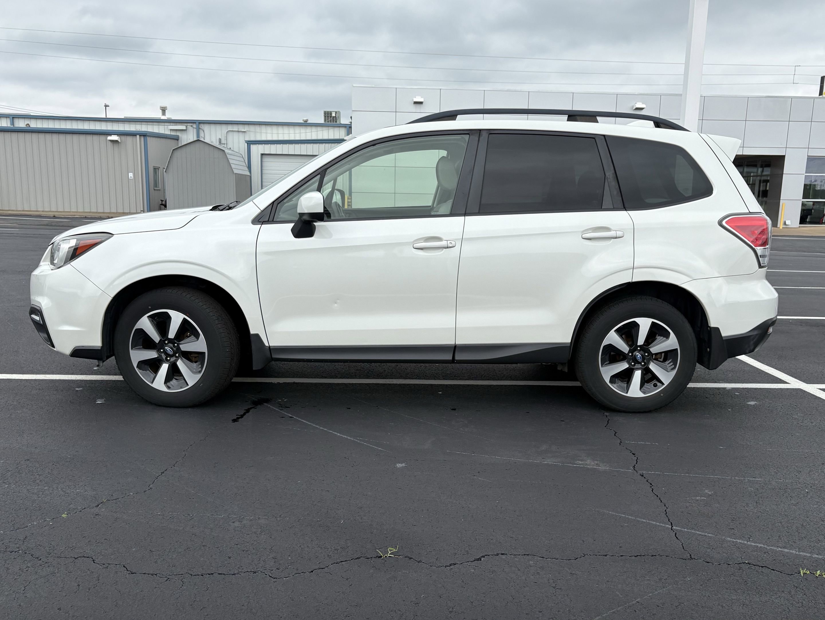Used 2017 Subaru Forester 2.5i Premium w/ Rugged Package #1 image 2