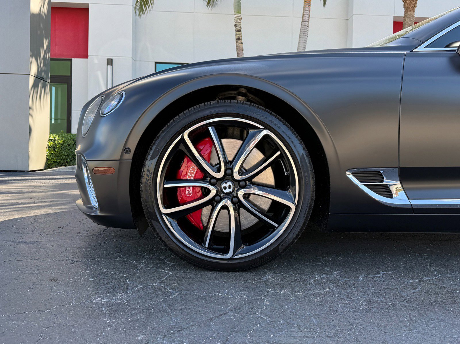 Used 2022 Bentley Continental GT image 13