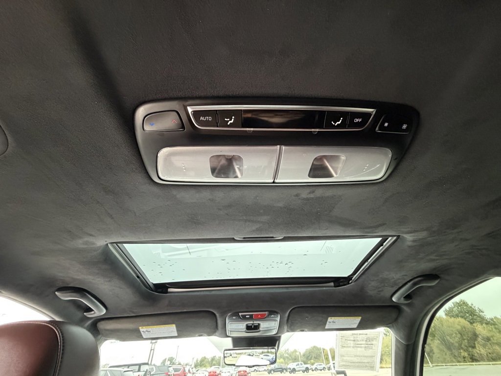 Used 2024 Kia Telluride SX Prestige image 44