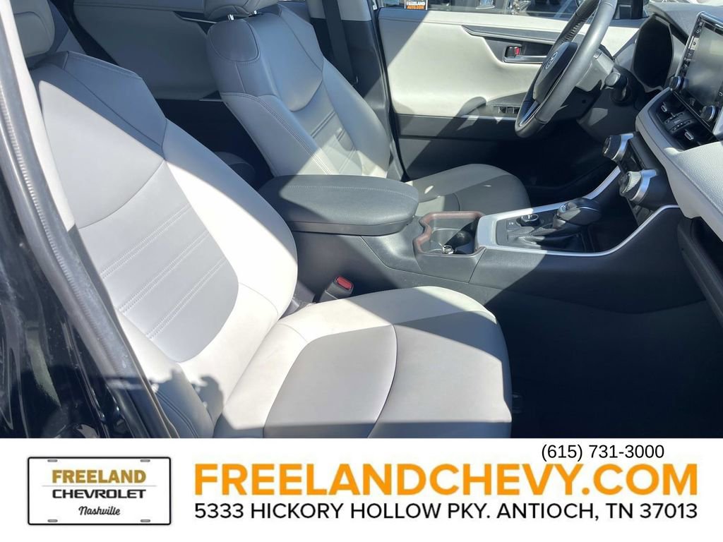 Used 2021 Toyota RAV4 Limited image 28