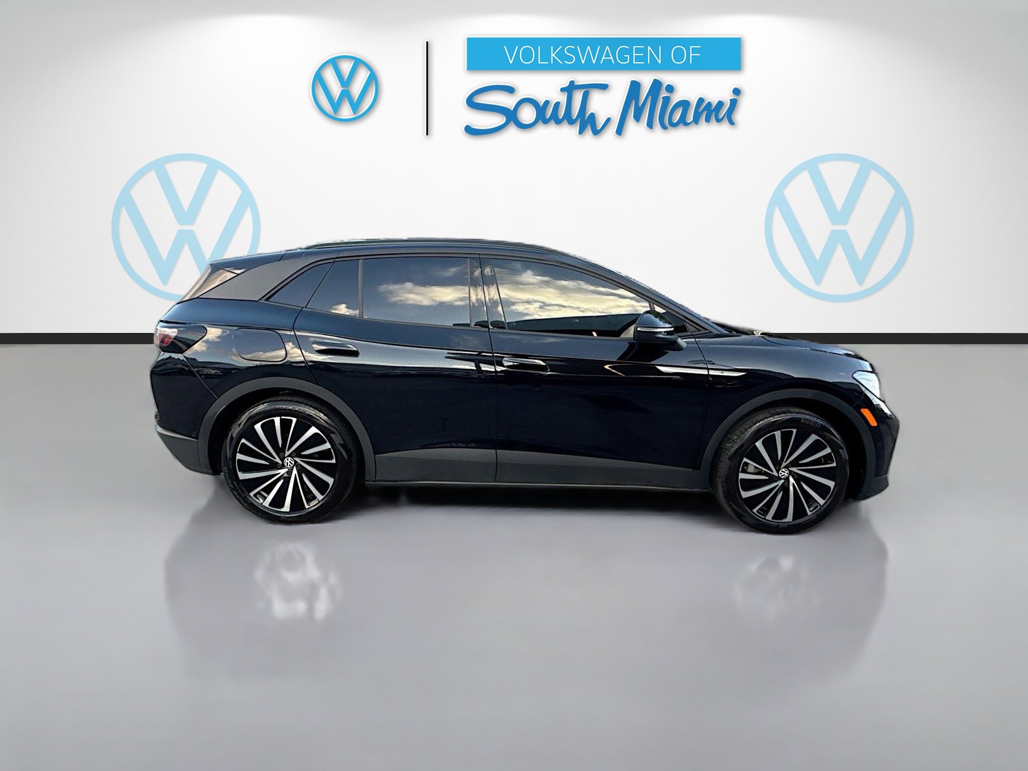 Used 2024 Volkswagen ID.4 S RWD image 8