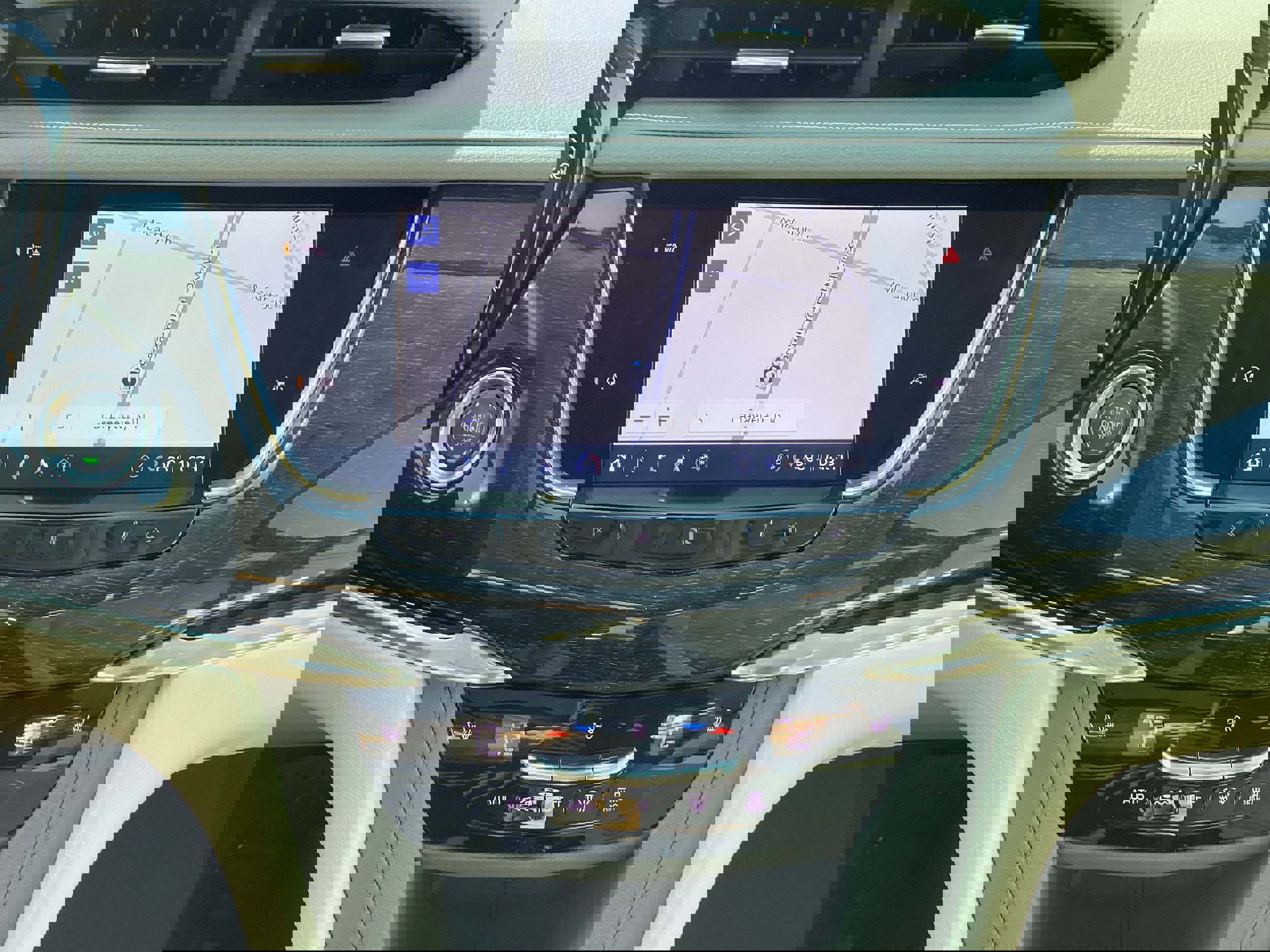 Used 2020 Cadillac XT6 Premium Luxury image 21