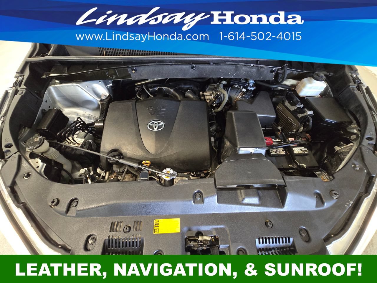 Used 2019 Toyota Highlander XLE AWD/4WD image 24