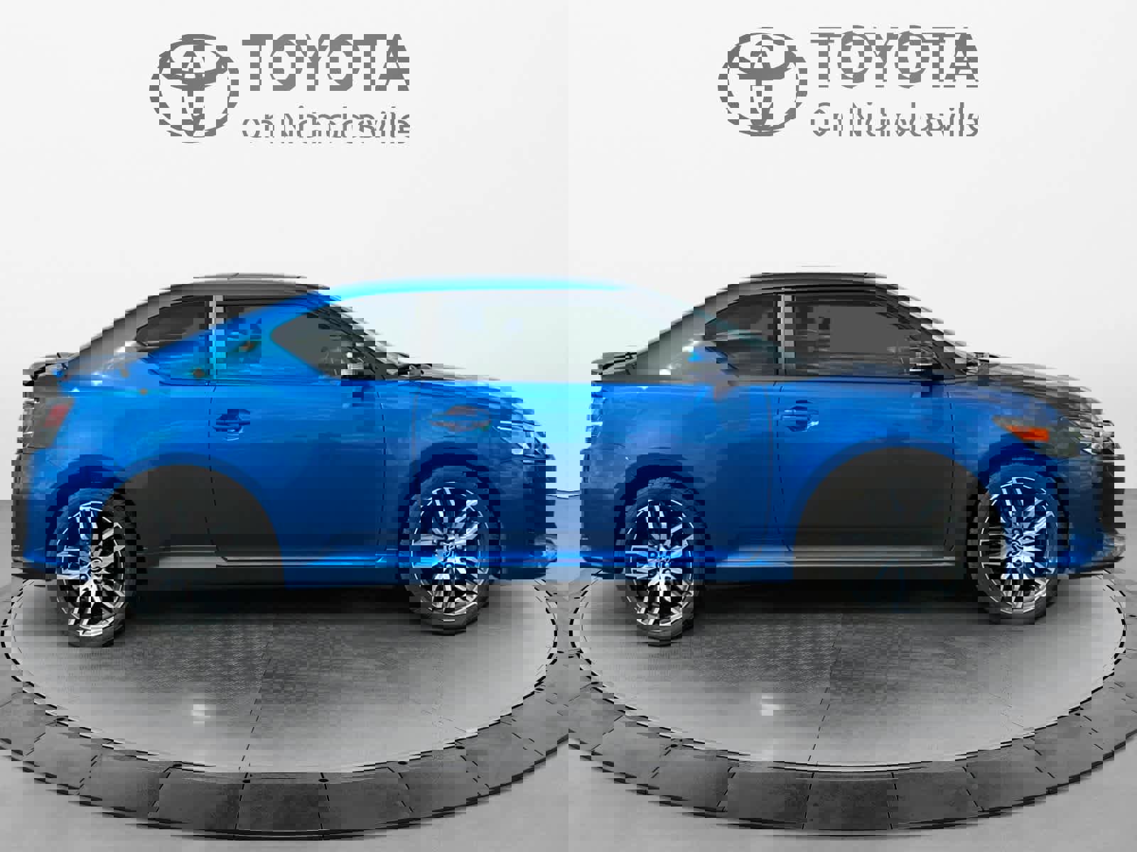 Used 2015 Scion tC FWD image 7