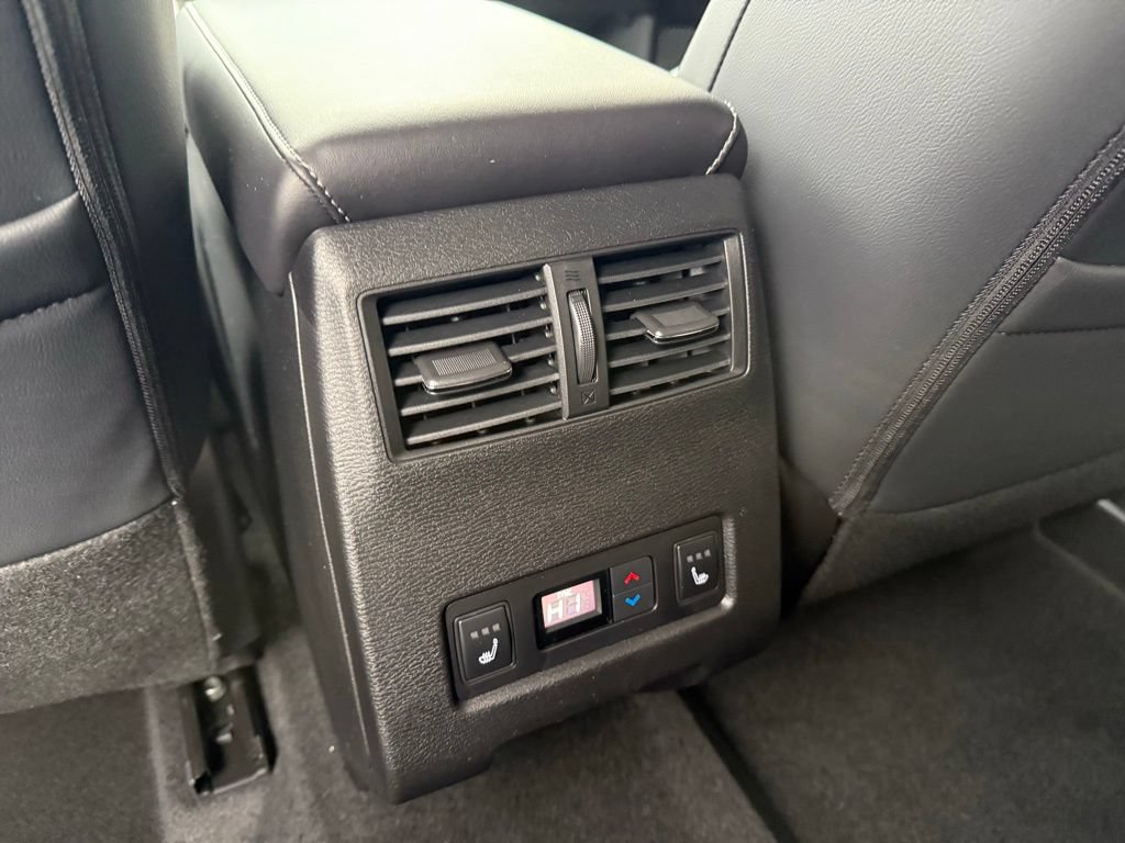 New 2026 Mitsubishi Outlander SEL AWD/4WD image 24