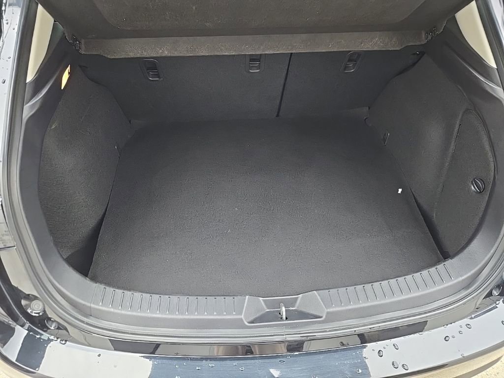 Used 2018 MAZDA MAZDA3 Touring image 37