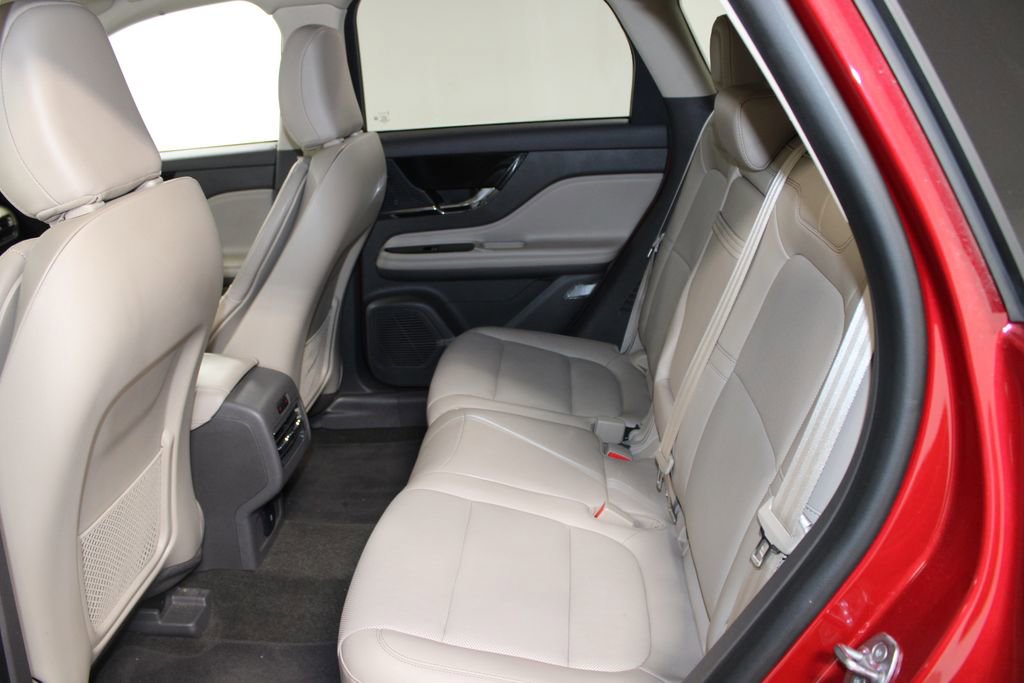 Used 2022 Lincoln Corsair AWD w/ Equipment Group 101A image 19