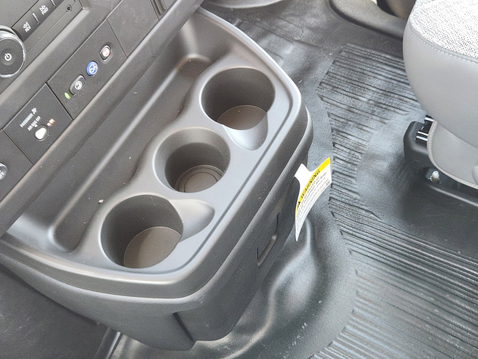 New 2025 GMC Savana 2500 Extended w/ Driver Convenience Package image 17