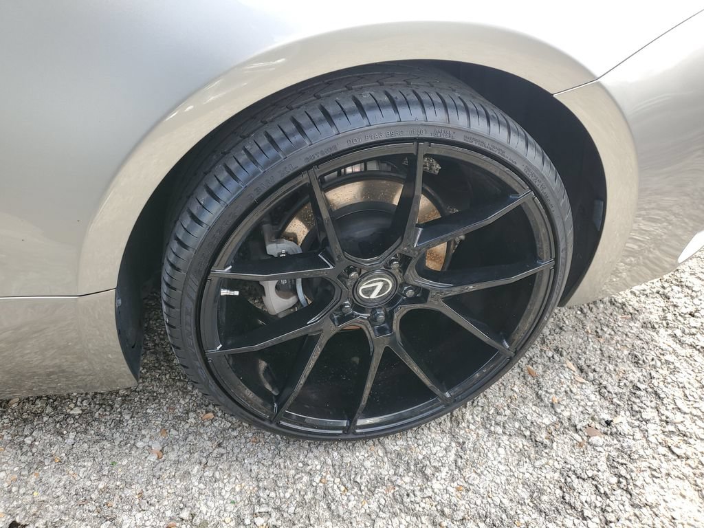Used 2016 Lexus RC 350 w/ Luxury Package RWD image 12