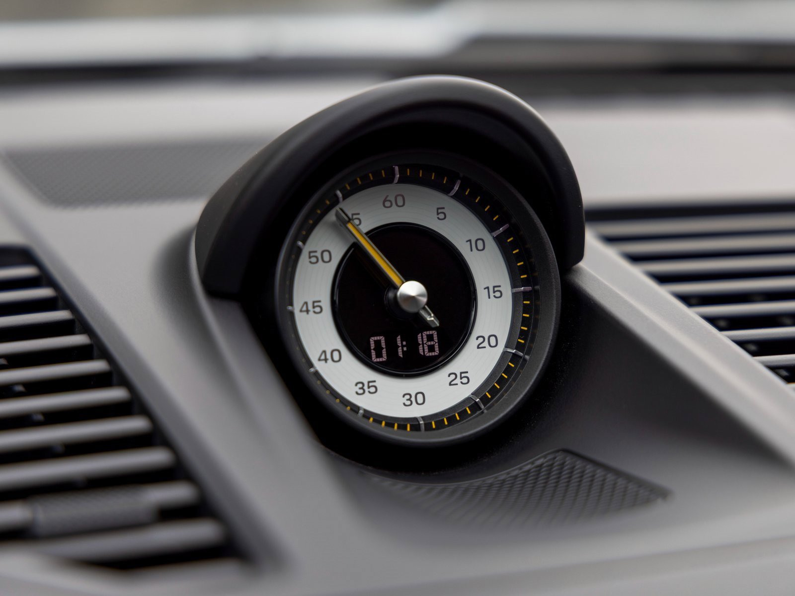 Used 2022 Porsche 911 GT3 image 36