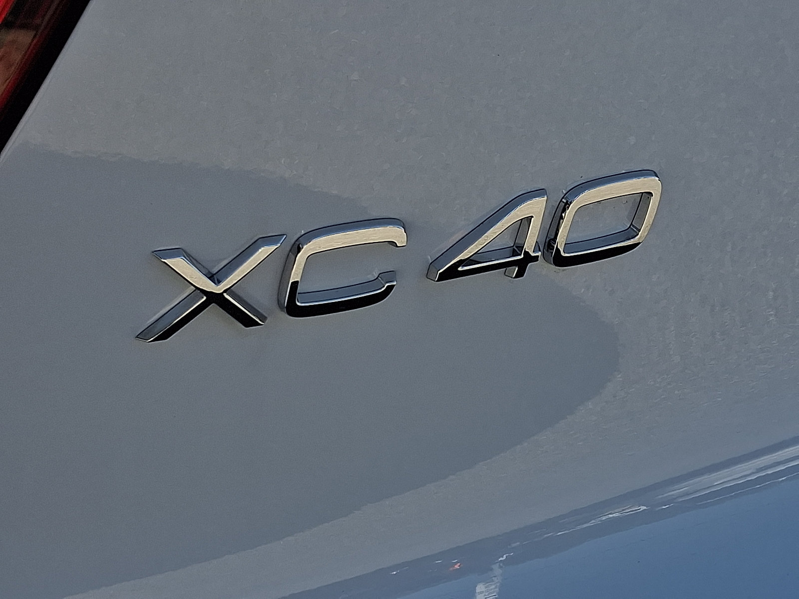 New 2026 Volvo XC40 B5 Plus w/ Protection Package Premier AWD/4WD image 15