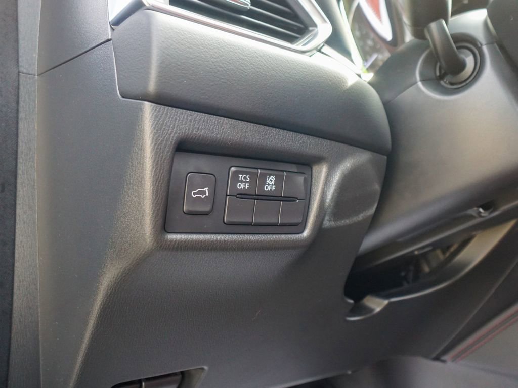 Used 2021 MAZDA CX-5 Carbon Edition image 20