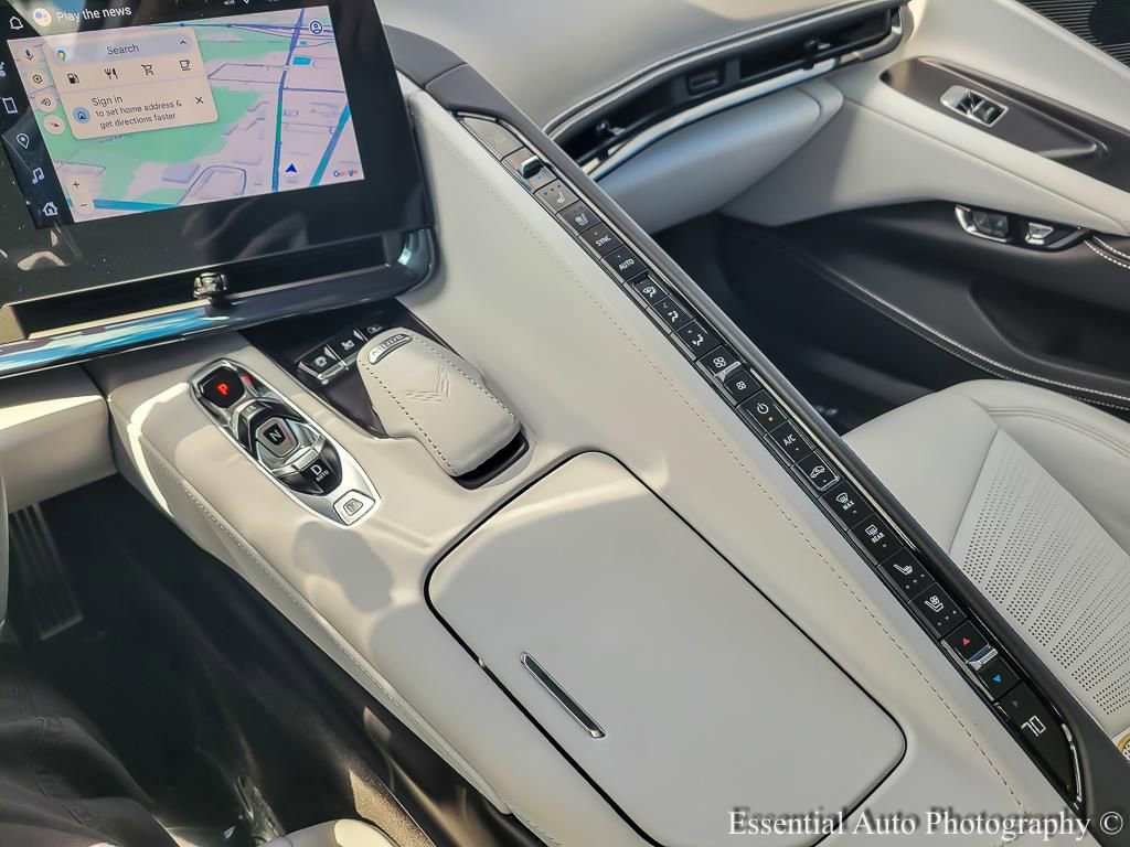 Used 2025 Chevrolet Corvette Stingray Premium Conv w/ Z51 Performance Package image 14