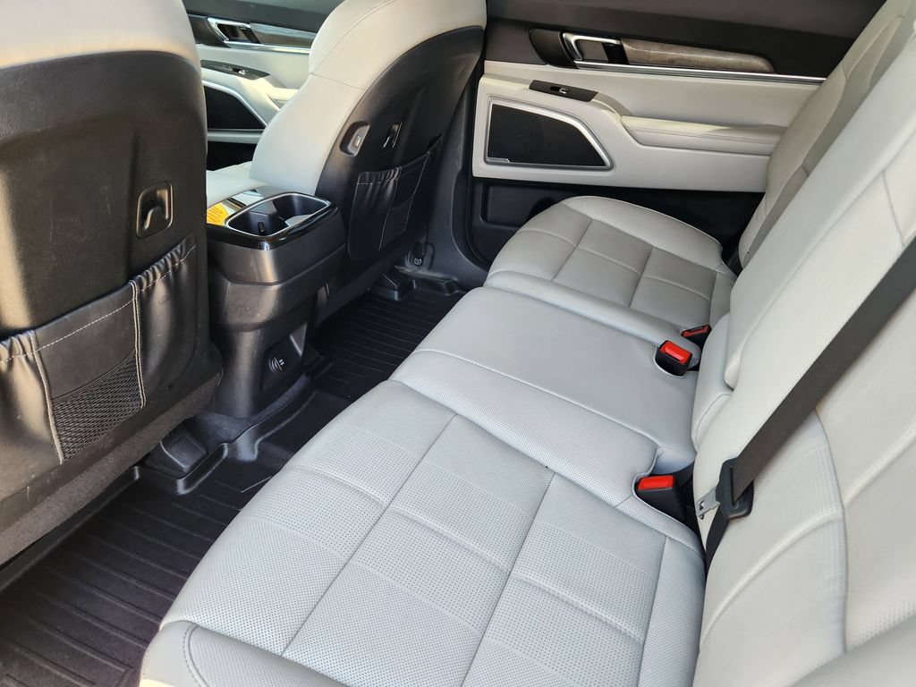 Used 2020 Kia Telluride EX w/ Towing Package AWD/4WD image 9
