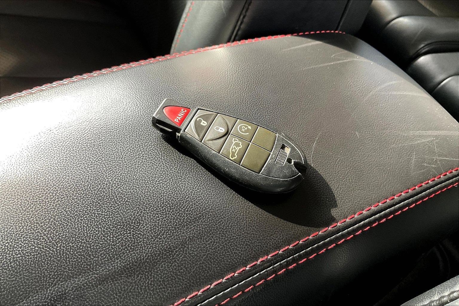 Used 2013 Dodge Durango R/T w/ Leather Interior Group image 33