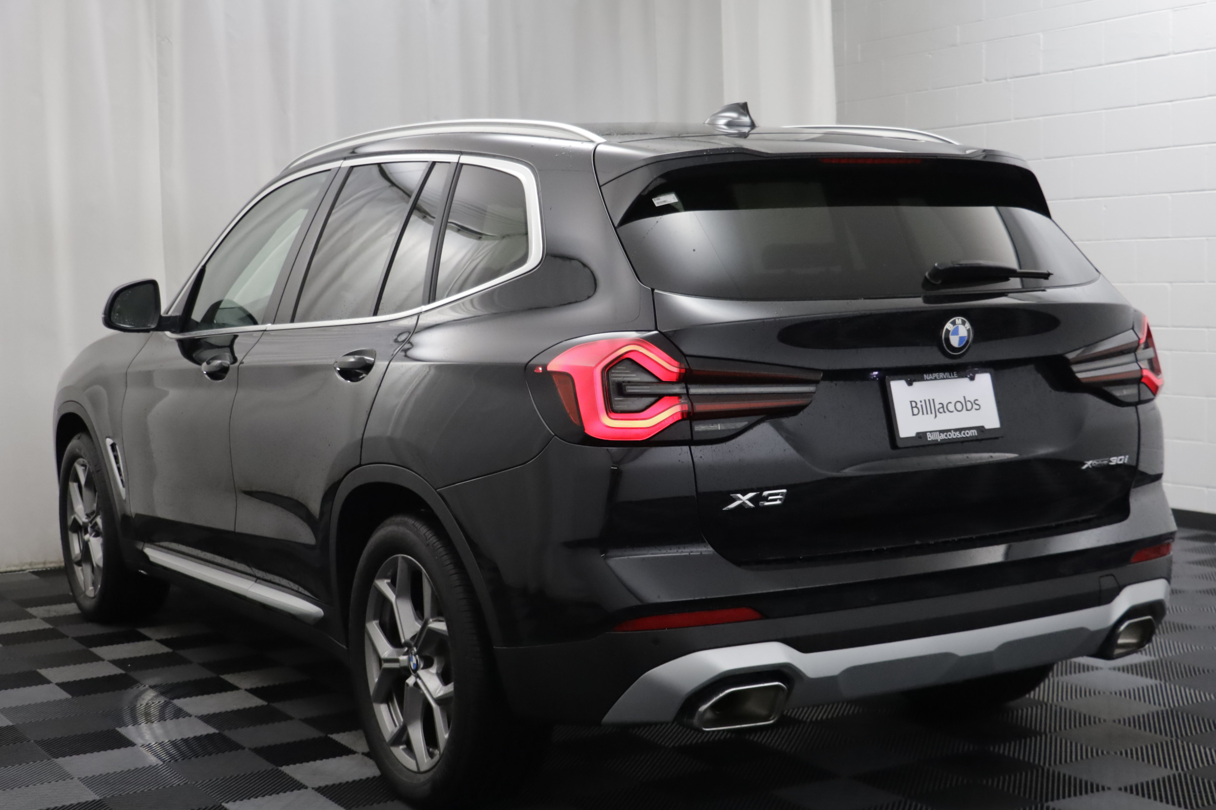 Used 2024 BMW X3 xDrive30i w/ Convenience Package AWD/4WD image 14