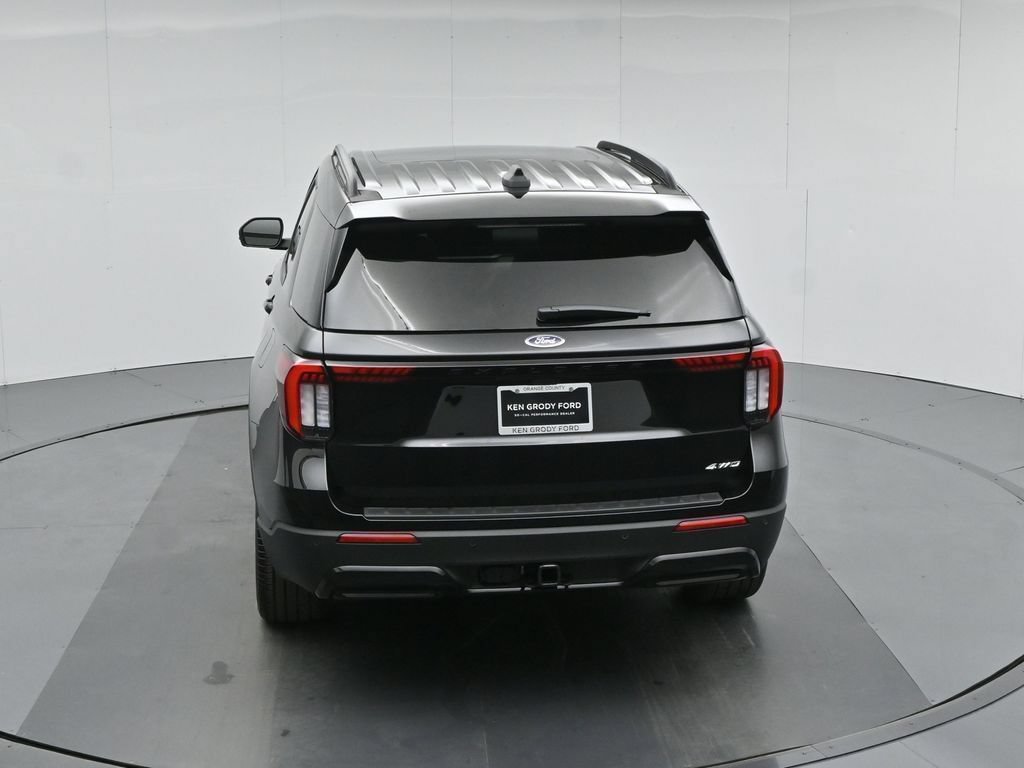 New 2026 Ford Explorer ST-Line w/ ST-Line Street Pack AWD/4WD image 54