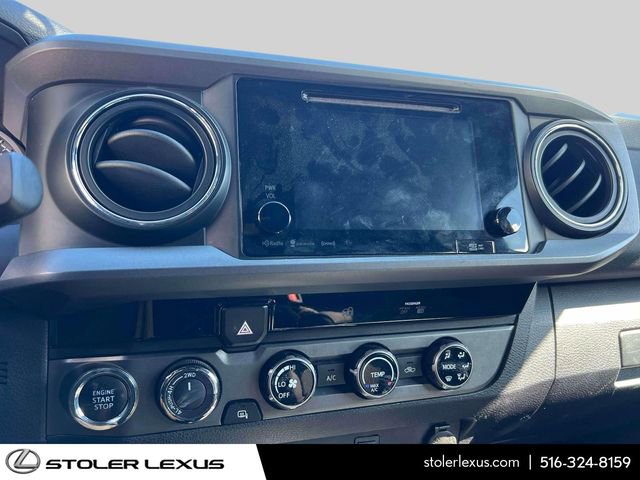 Used 2016 Toyota Tacoma TRD Sport w/ Towing Package image 30