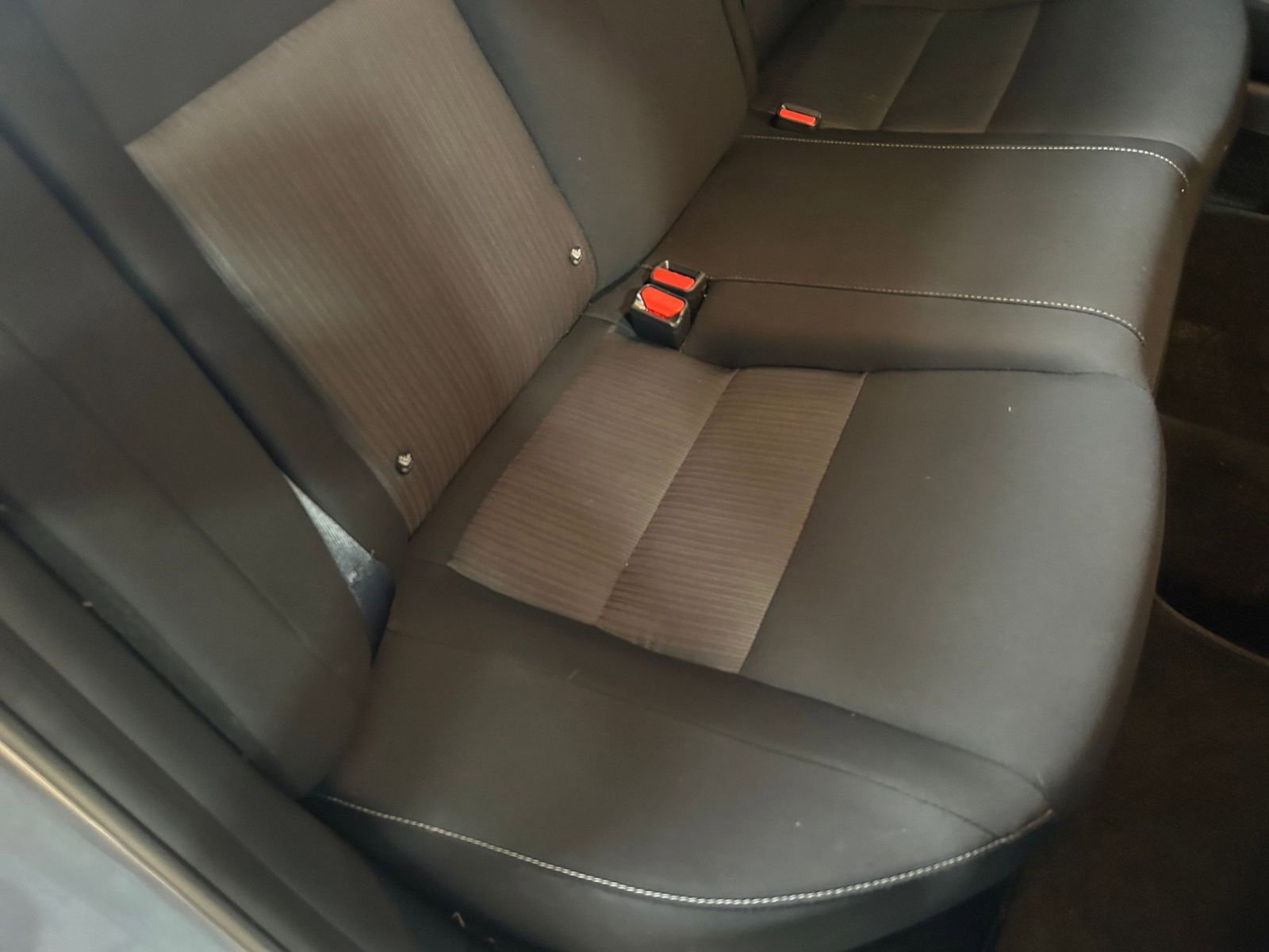 Used 2025 Nissan Sentra SV image 37