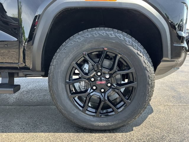 New 2026 GMC Canyon Denali w/ LPO, Denali Black Edition AWD/4WD image 12